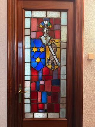 Puerta madera maciza vidriera