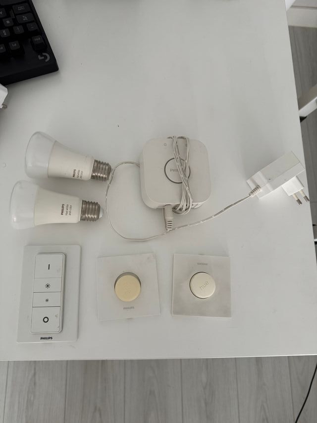 Philips Hue White and Color Ambiance Pack