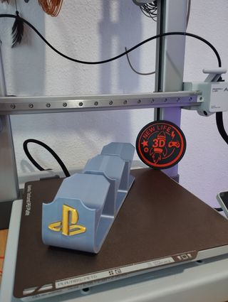 Soporte 3 mandos PS4 - Plateado y dorado
