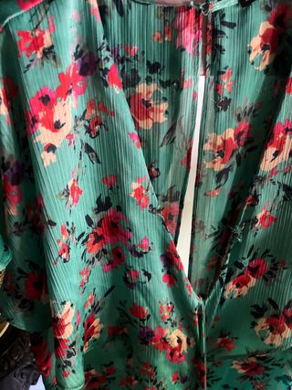 Mono flores ZARA talla M verde 