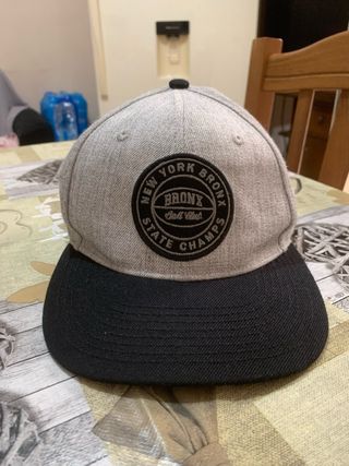 Berretto New York Bronx Grigio Nero