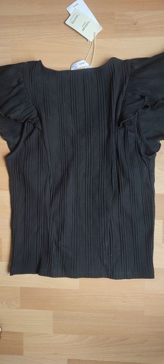 Camiseta negra Mango M