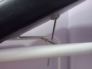 Camilla de estética rígida