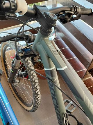 Bicicleta Rockrider ST20