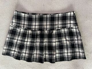 Minifalda cuadros blanco y negro.T38.