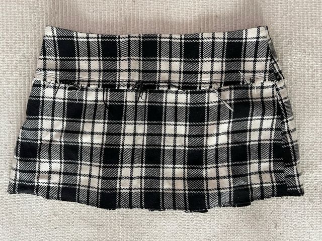 Minifalda cuadros blanco y negro.T38.
