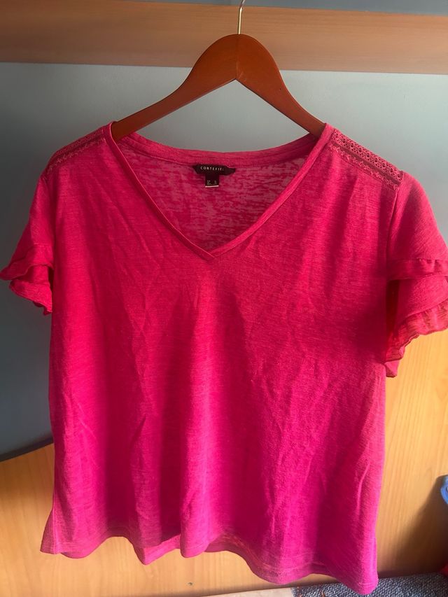 Camiseta Cortefiel fucsia