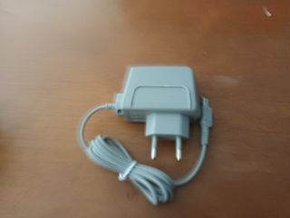 Cargador Nintendo 3DS Gris
