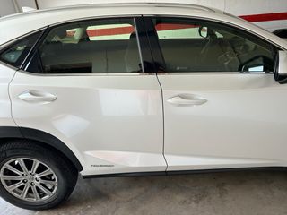 Lexus NX 300 H