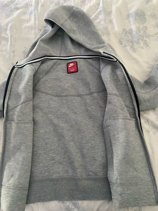Chaqueta Nike Tech Fleece Gris M niño 