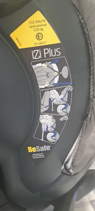 Silla coche BeSafe iZi Plus + Funda estrellas gris