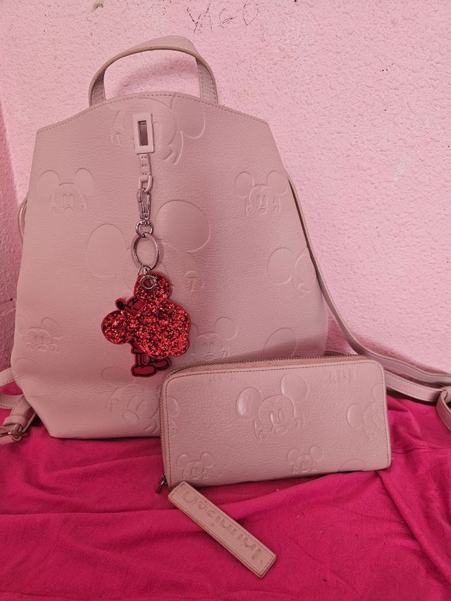 Mochila Mickey Mouse + cartera