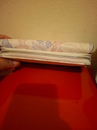 Monedero Parfois estampado hojas