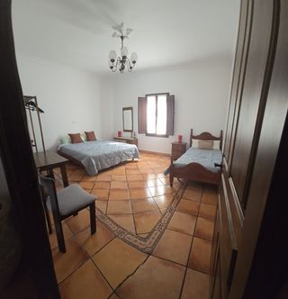 Alquiler de Cortijo con Jardín y piscina.