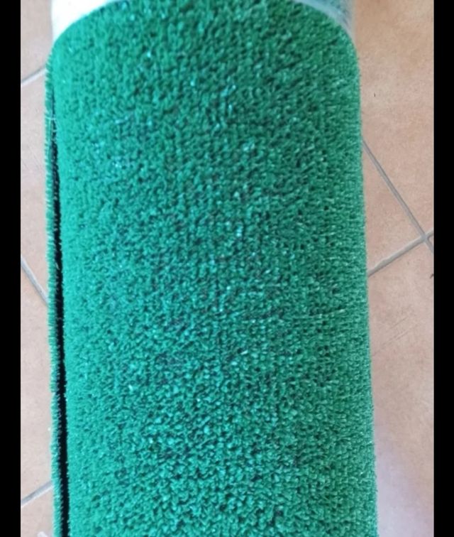 Cesped artificial verde