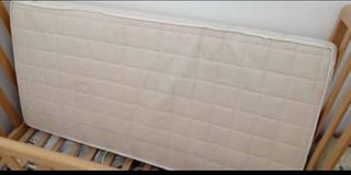 Lettino con sponde Mibb in legno chiaro 