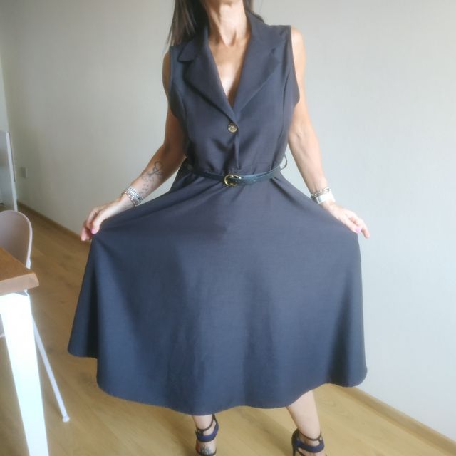 Abito nero anni '90 lungo