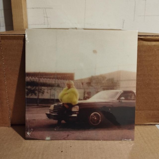 Sabrina Carpenter - Please Please Please 7" vinilo