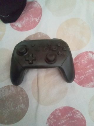 Mando Pro Nintendo Switch