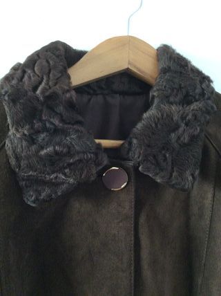 Chaquetón piel marrón oscuro
