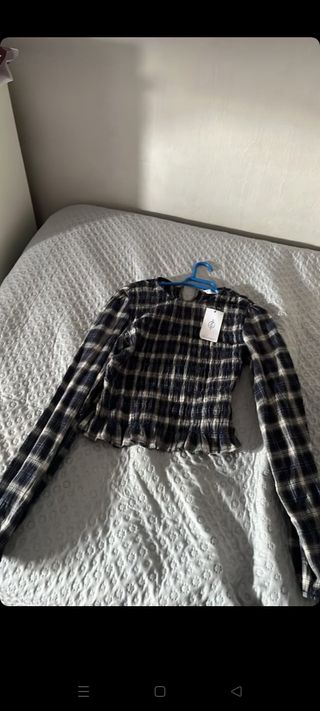 Blusa cuadros blanco y negro