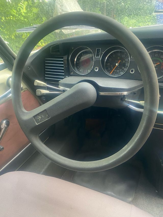 Citroen DS5 1977 (tiburon)