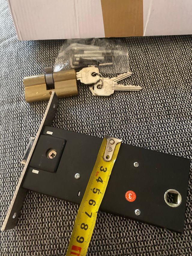 Cerradura puerta ILARGI