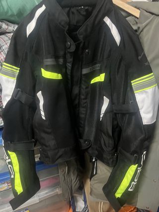 Chaqueta moto Bela mujer