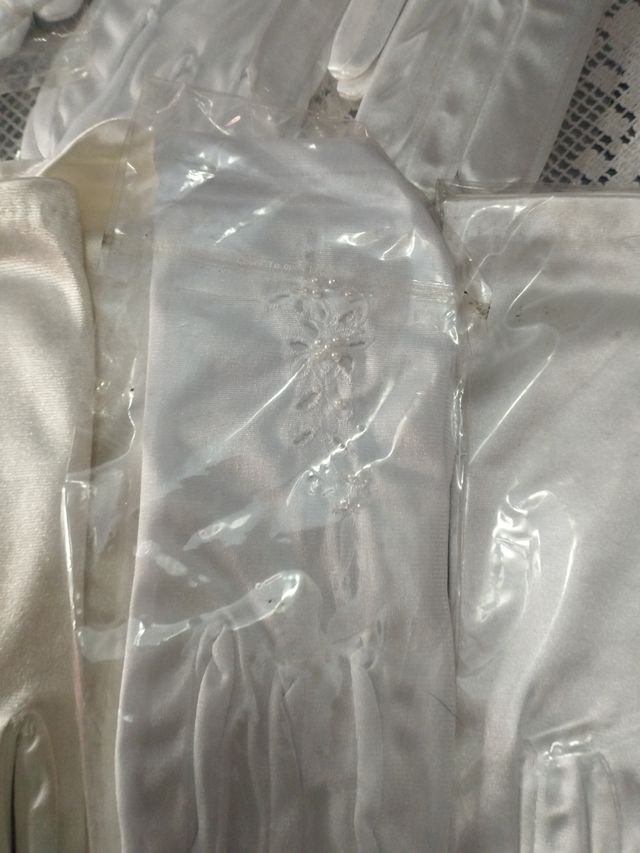 Guantes novia cortos blancos
