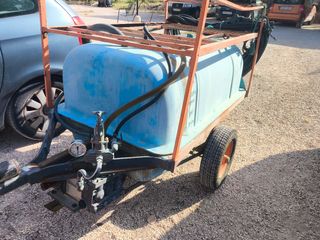 Cuba fumigadora con bomba pistones para tractor.