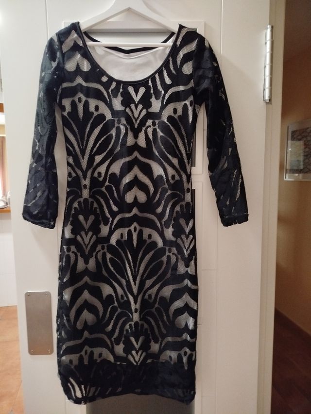 Vestido Negro Elegante