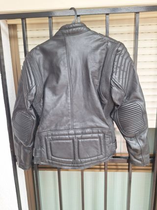 Cazadora para moto en piel genuina HELD.
OFERTA!!!