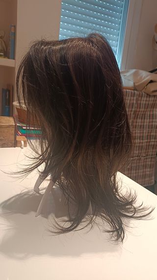Peluca Castaño Oscuro - Moka y Mechas