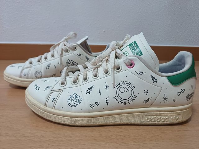 Adidas Stan Smith blancas y verdes de segunda mano por EUR en