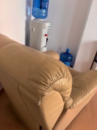 Sillón relax piel beige