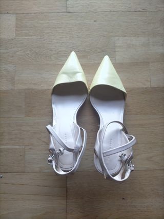 Sandalias tacón Zara amarillas