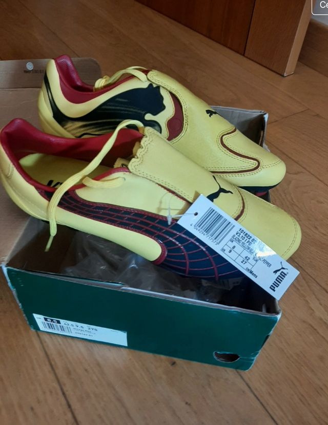 Botas de fútbol Puma v3.10 amarillas y negras