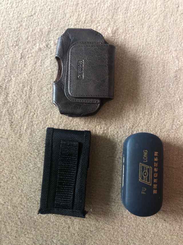 3 carteiras + caderno em pele + outras que eu vendo 14€