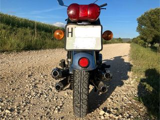 Suzuki GT 380 - Moto Clásica