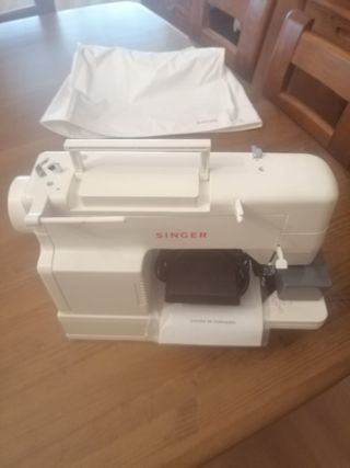 Máquina de costura Singer - Portátil