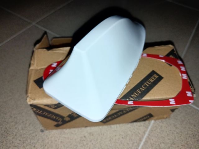 Antena aleta de tiburón