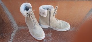 Botines grises de ante