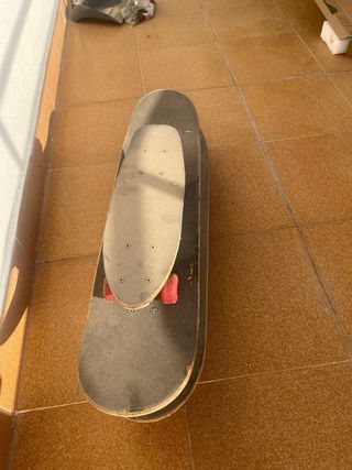 3 Monopatines usados. 2 grandez  y uno pequeño