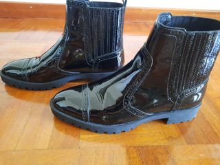 Botines negros