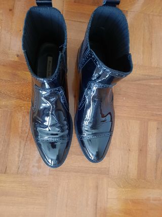Botines negros