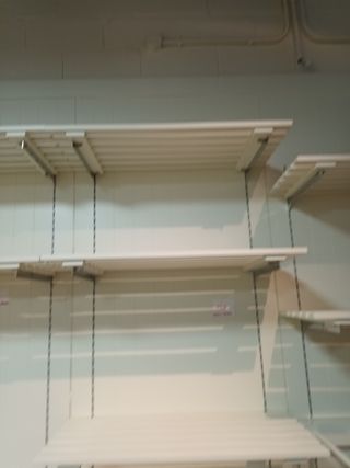 Estantería modular blanca, material de tienda