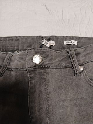 2 pantalones vaqueros talla S/36
