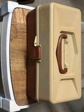 Caja herramientas Heco vintage con surtido