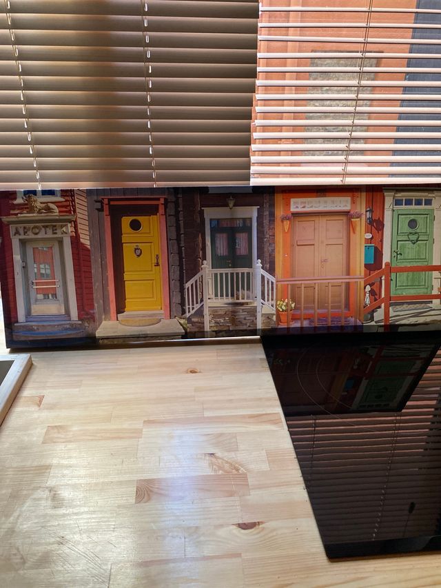 Lienzo - fotografia de puertas multicolores