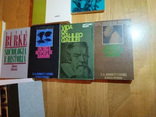 Libros de ciencia, biología, sociología...